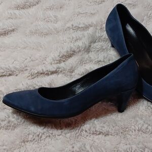 Ecco blue pump